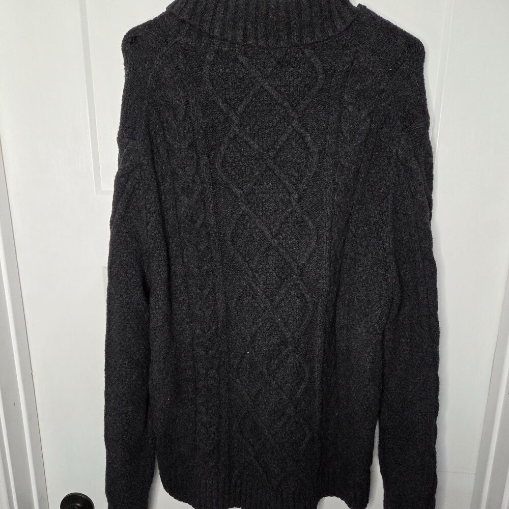 Abercrombie & Fitch cable-knit mockneck sweater